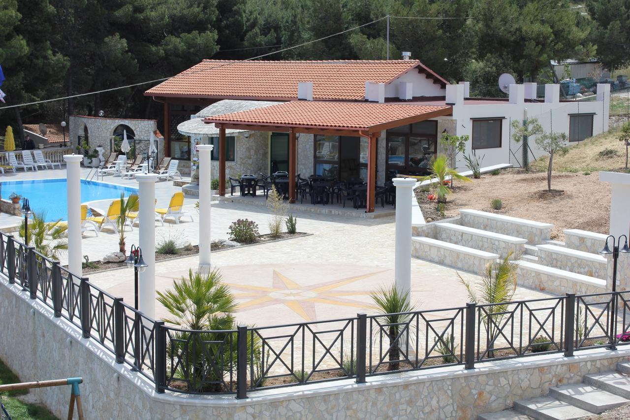 Villaggio Mascia فيستَ المظهر الخارجي الصورة