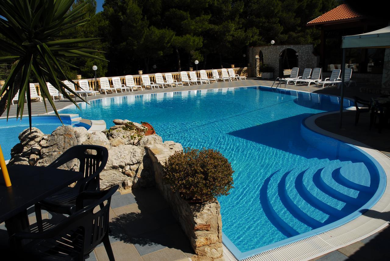 Villaggio Mascia فيستَ المظهر الخارجي الصورة